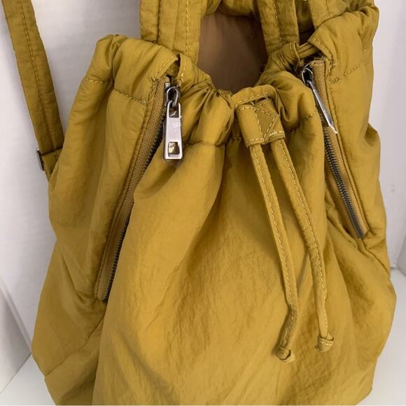 Vince Camuto Harlo Backpack Olive oil colorway washable nylon convertible bag - Picture 3 of 13